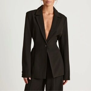 Charcoal Clothing Elwood Blazer in Black